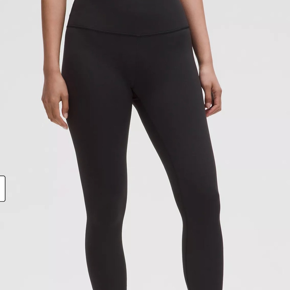 Lululemon Wunder Train High-Rise Tight 25" in Black, Size 6 - Picture 2 of 8